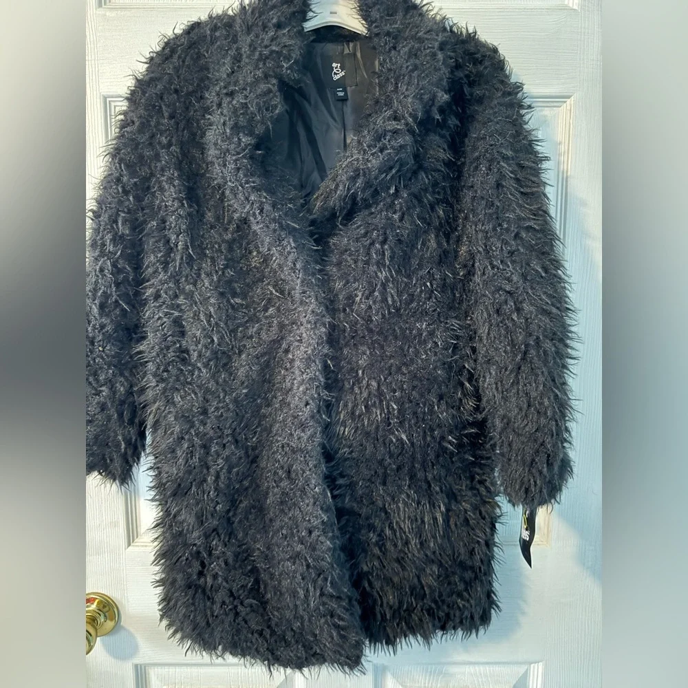 Art Class Girl's Fuzzy Sherpa Coat, Black, size Med